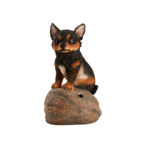Kövön ülő ugató corgi kiskutya polyresin szobor